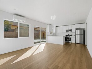 44736 Gadsden Ave, Unit 44736 in Lancaster, CA - Building Photo - Building Photo