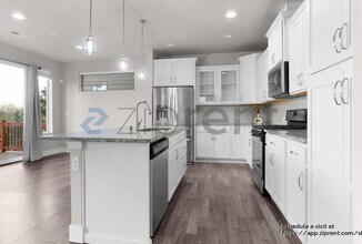 13003 31st Ave W in Lynnwood, WA - Building Photo - Building Photo