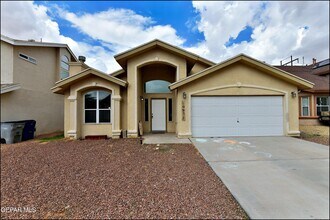 10937 Northview Dr in El Paso, TX - Building Photo - Building Photo