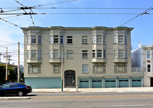 2950 Fulton St in San Francisco, CA - Building Photo - Building Photo