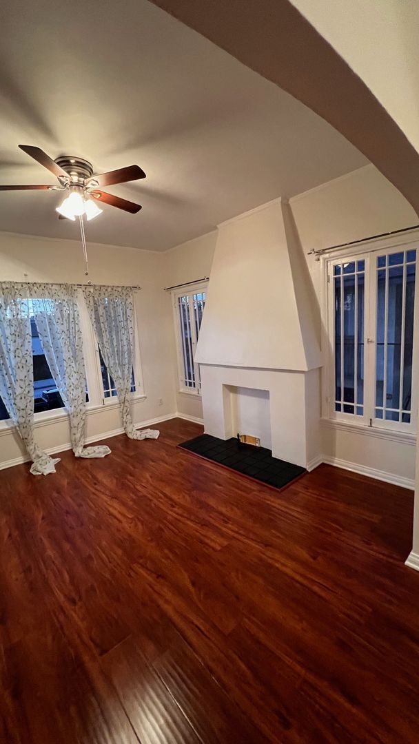 property at 1166 N Raymond Ave