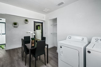 209 W Gladys St in Tampa, FL - Building Photo - Building Photo