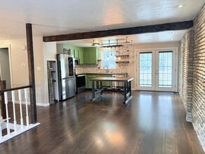 7309 Schoolcraft Ln in Columbus, OH - Building Photo - Building Photo