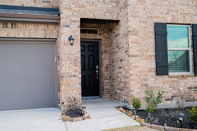 10730 Nathaniel Valley Path