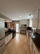3315 Dumas Dr in Nashville, TN - Building Photo - Building Photo