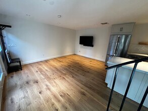 1384B Florida St in San Francisco, CA - Building Photo - Building Photo