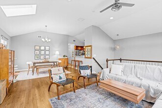 359 Webster Ave in Jersey City, NJ - Building Photo - Building Photo