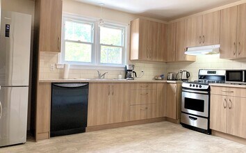 479 Vernon Av in Ottawa, ON - Building Photo - Building Photo