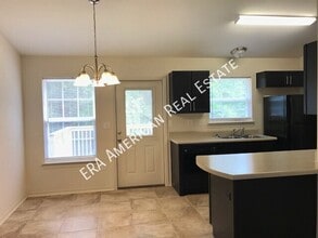 144 Lonnie Jack Dr in Crestview, FL - Building Photo - Building Photo