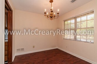 774 Rogers Way SW in Marietta, GA - Building Photo - Building Photo