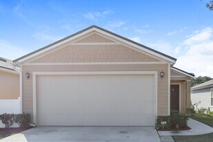 3830 Julia Marie Drive in Jacksonville, FL - Building Photo