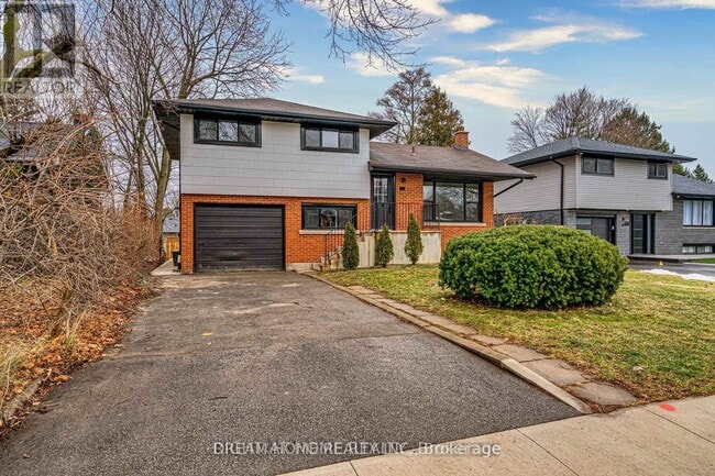 property at 178 Columbia Dr