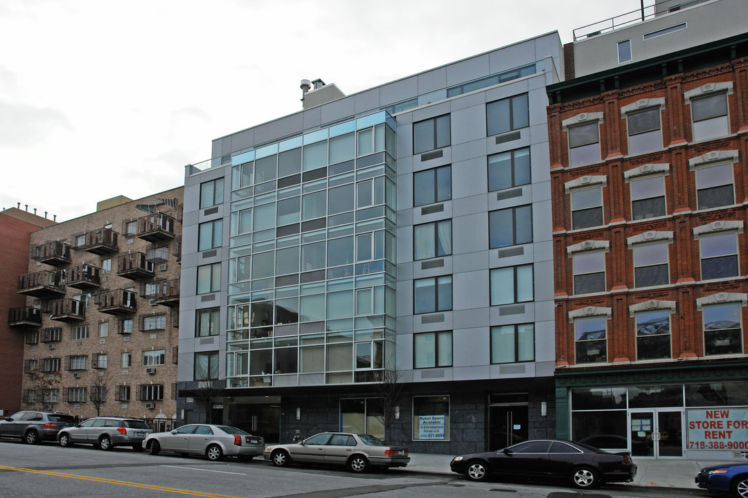 Bridgeview Tower in Brooklyn, NY - Building Photo