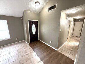 2503 Ironclad Dr in League City, TX - Building Photo - Building Photo
