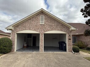 1904 Casual Cir in Waco, TX - Building Photo - Building Photo