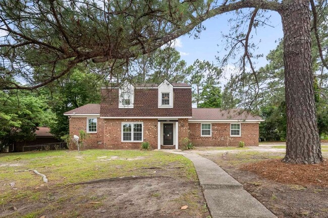 property at 1720 Paisley Ave