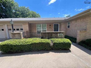 3505 Regina Cir in Wichita Falls, TX - Building Photo - Building Photo