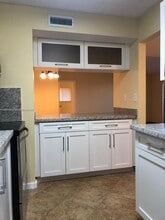 20681 NE 4th Pl in Miami, FL - Building Photo - Building Photo