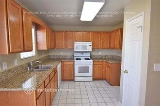 7400 Nye Dr in Highland, CA - Foto de edificio - Building Photo