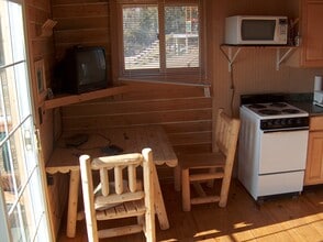 6 Cabin Way in Plattsburgh, NY - Building Photo - Building Photo