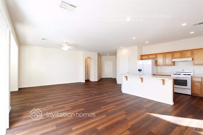 4215 Cannondale Ave in North Las Vegas, NV - Building Photo - Building Photo