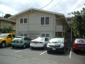 15 Liahi St Apartments