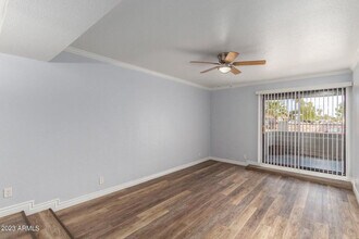 3434 W Danbury Dr in Phoenix, AZ - Building Photo - Building Photo