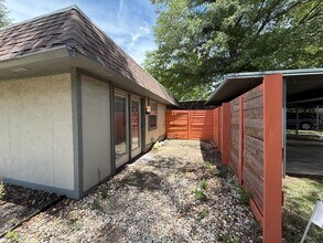 5303 E 32nd Pl in Tulsa, OK - Foto de edificio - Building Photo