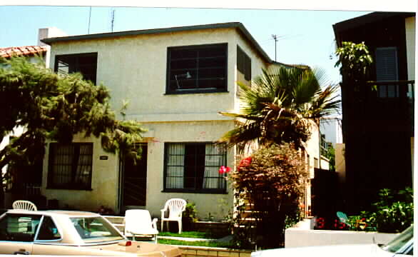 70 Glendora Ave in Long Beach, CA - Building Photo