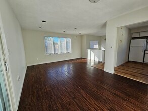 15 Pitcairn St-Unit -1 in Revere, MA - Building Photo - Building Photo