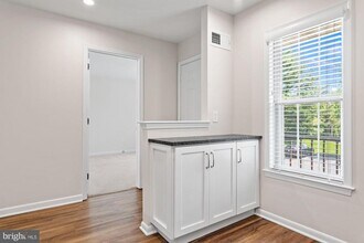 106 Valley Stream Cir in Chesterbrook, PA - Building Photo - Building Photo