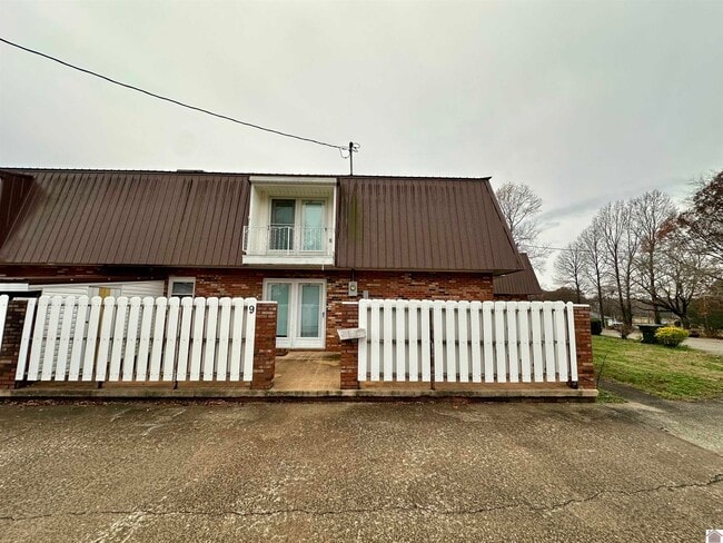 property at 67 Country Club Ln