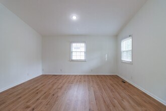 1826 E 66th St in Indianapolis, IN - Building Photo - Building Photo