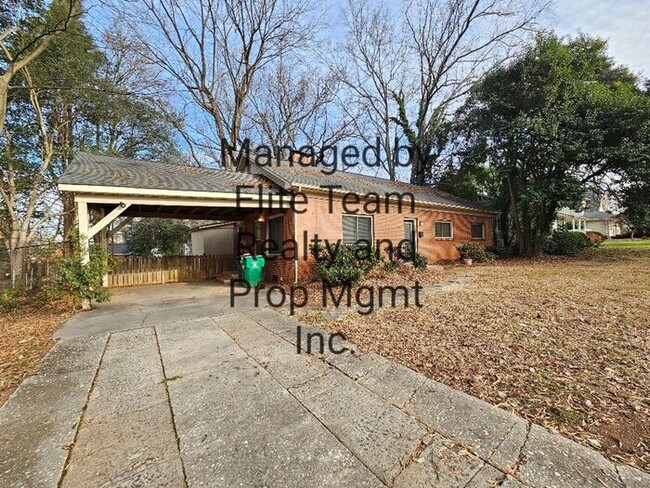 1417 Montford Dr