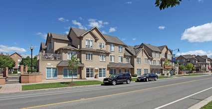 2 St Moritz Way in Markham, ON - Building Photo - Building Photo