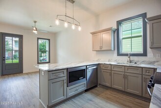 134 Banister Ct in Lafayette, LA - Building Photo - Building Photo