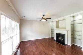 5863 High Forest Dr in Mc Calla, AL - Building Photo - Building Photo
