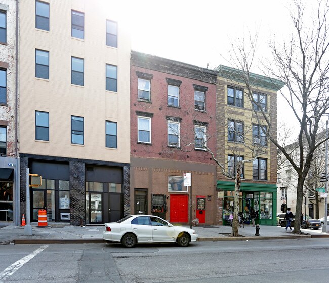 219 Court St in Brooklyn, NY - Building Photo - Building Photo