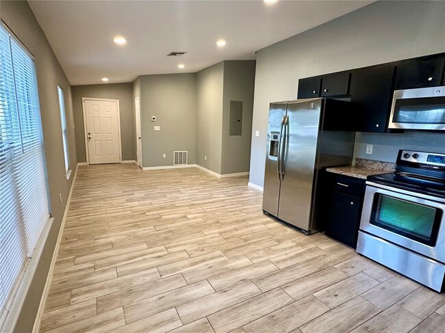 912 Grand St in Orlando, FL - Building Photo - Building Photo