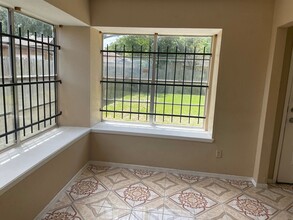 5107 Ridgeton Dr in Houston, TX - Building Photo - Building Photo