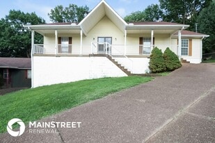 508 Ashlawn Cir in Nashville, TN - Building Photo