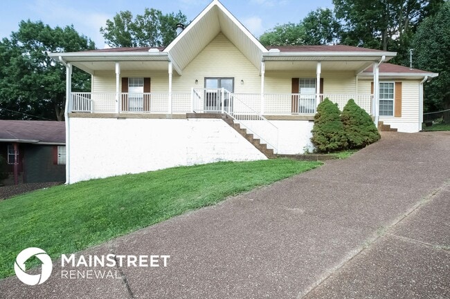 property at 508 Ashlawn Cir