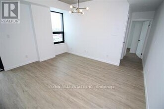 7-807 Erie Ave in Brantford, ON - Building Photo - Building Photo