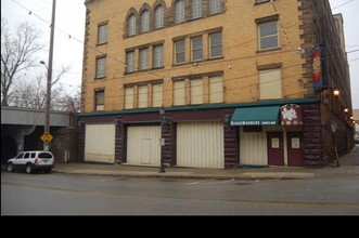 Heritage Classic Homes in Elyria, OH - Building Photo - Building Photo