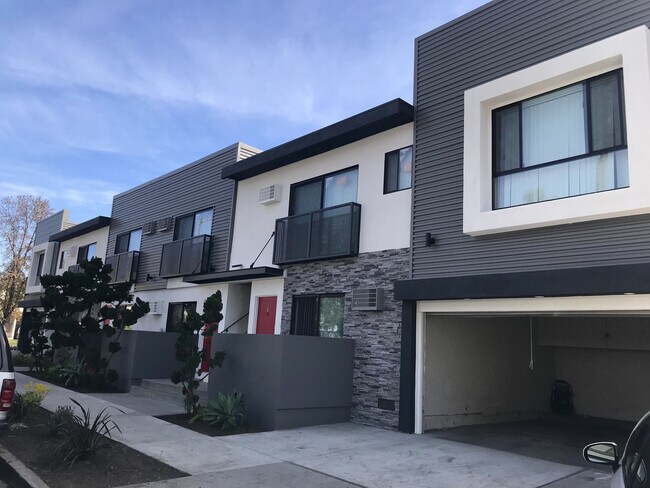 3601 Keystone Av, Unit 2 in Los Angeles, CA - Building Photo - Building Photo