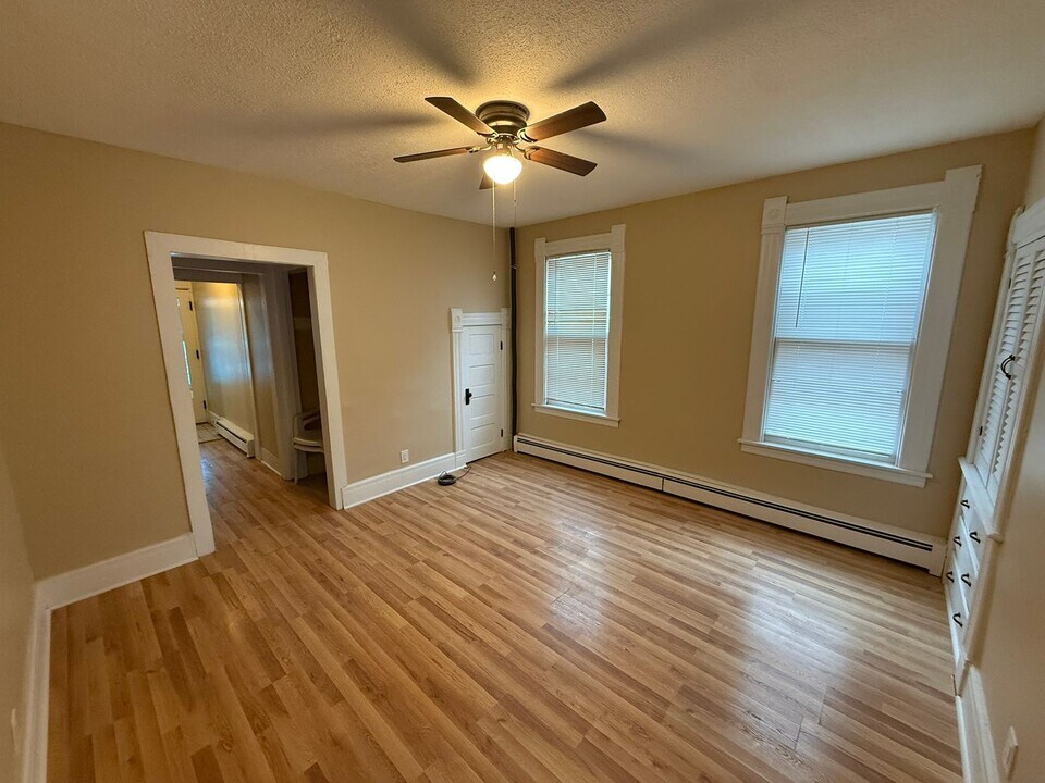 29-31 Palmer Ave in Springfield, MA - Building Photo