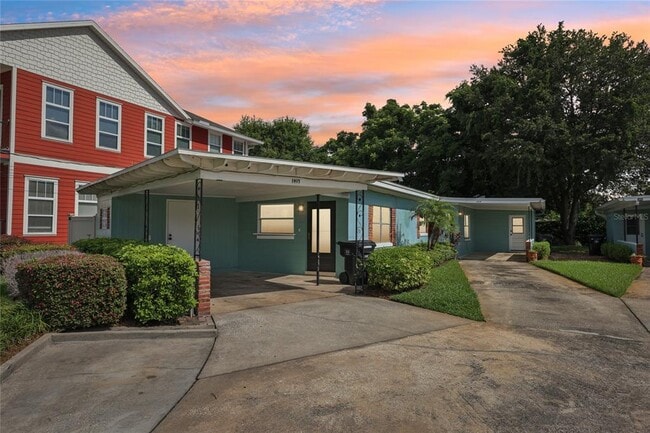 property at 1417 E Harding St