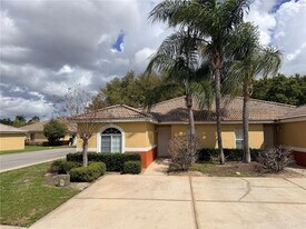 145 Ocean Bluff Dr in Poinciana, FL - Building Photo