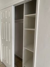 Summer Breeze Apartments in North Hills, CA - Building Photo - Building Photo