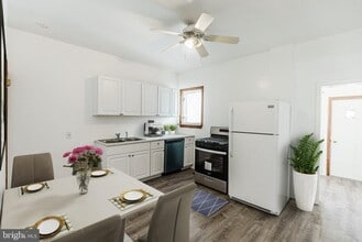 724 Moyer St in Philadelphia, PA - Building Photo - Building Photo